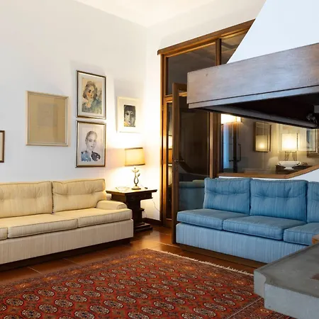 Palazzo Cecchi Florentine Apartment-2